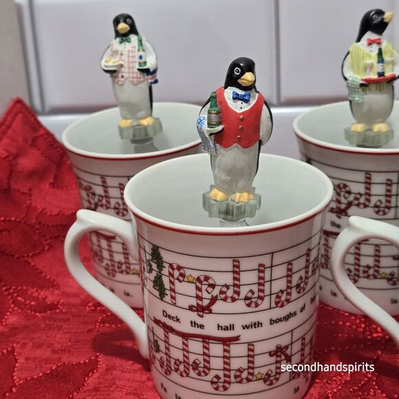 Deck The Halls With Penguins And Candy Canes.Dip Cups And Spreaders Christmas - Picture 8 of 15